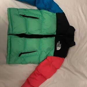 Kids NorthFace multi colour puffer coat. EXCELLENT condition.